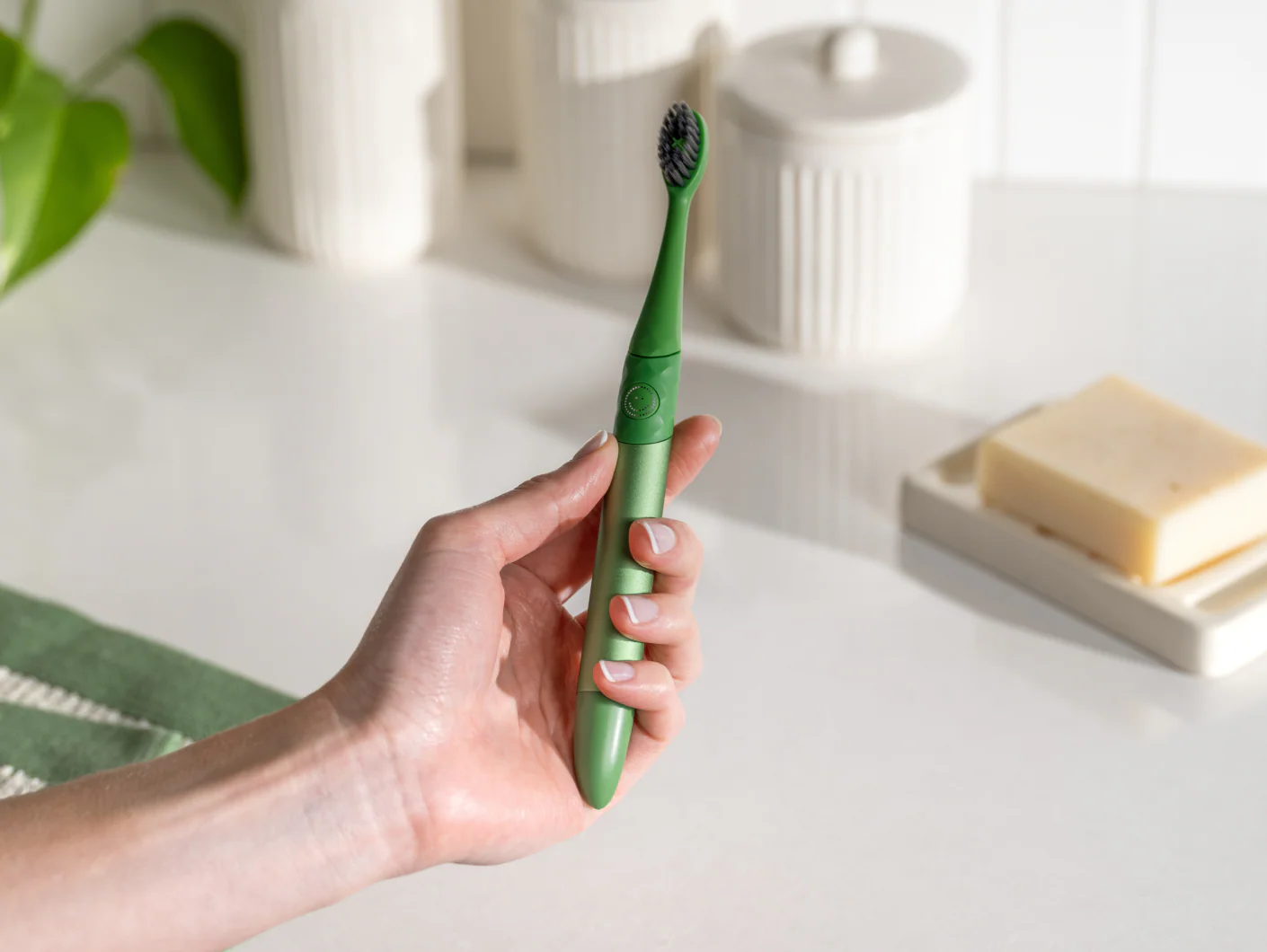 Nova Sonic Toothbrush - Image 29