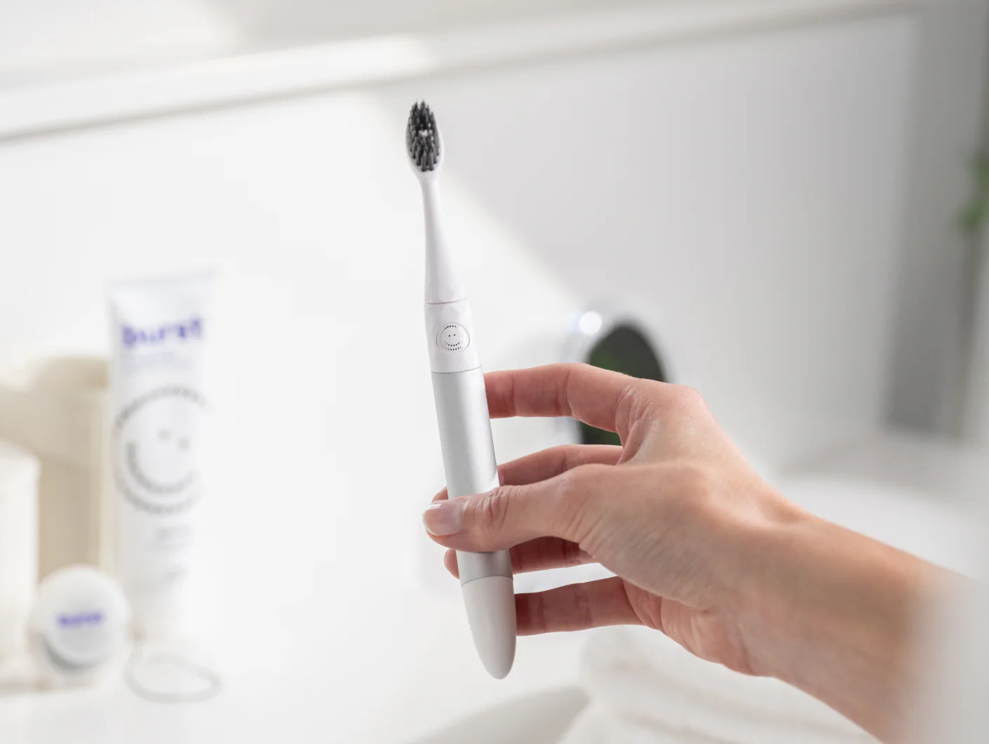 Nova Sonic Toothbrush - Image 8